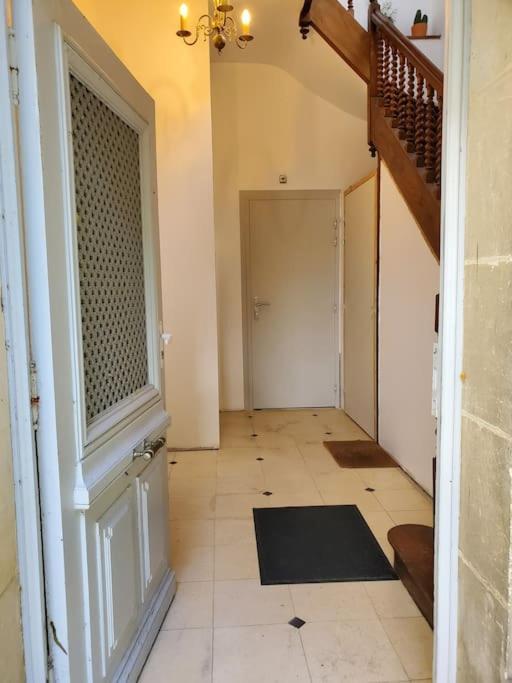 La Grelauderie 8 Apartment Saintes Bagian luar foto