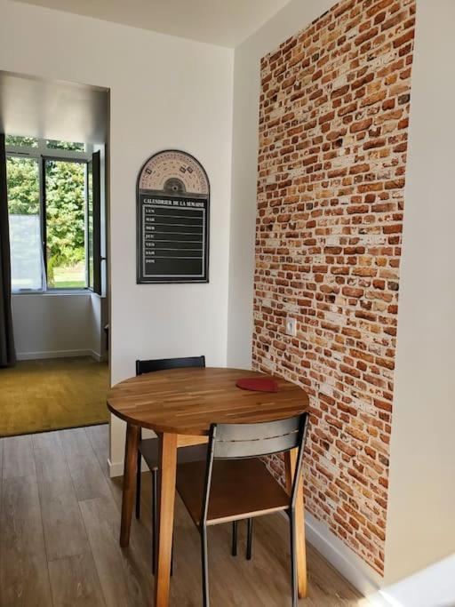 La Grelauderie 8 Apartment Saintes Bagian luar foto